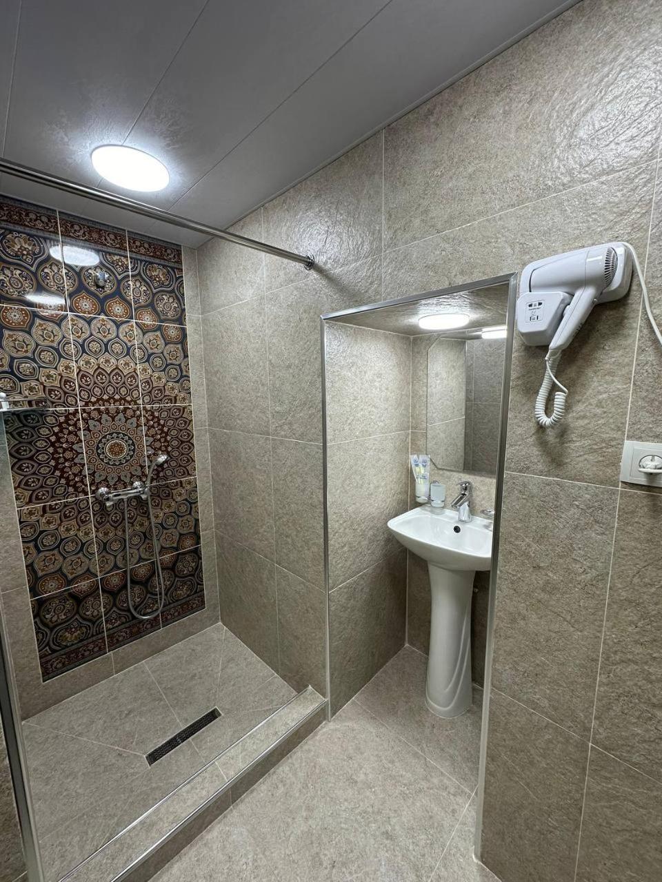 Karavansaray Khurjin Old Bukhara Eksteriør bilde